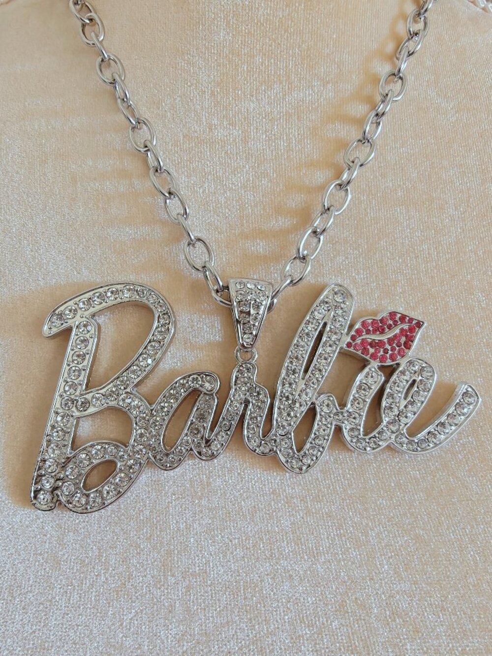 Barbie CZ Bling Statement Chain Nameplate with Lips Necklace Mattel 2023 - Picture 3 of 5